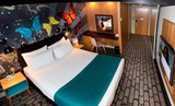 Holiday_Inn_Salisbury_Stonehenge_Standard_Room.jpg